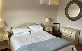 Cosy 2 Bed, Home From Home